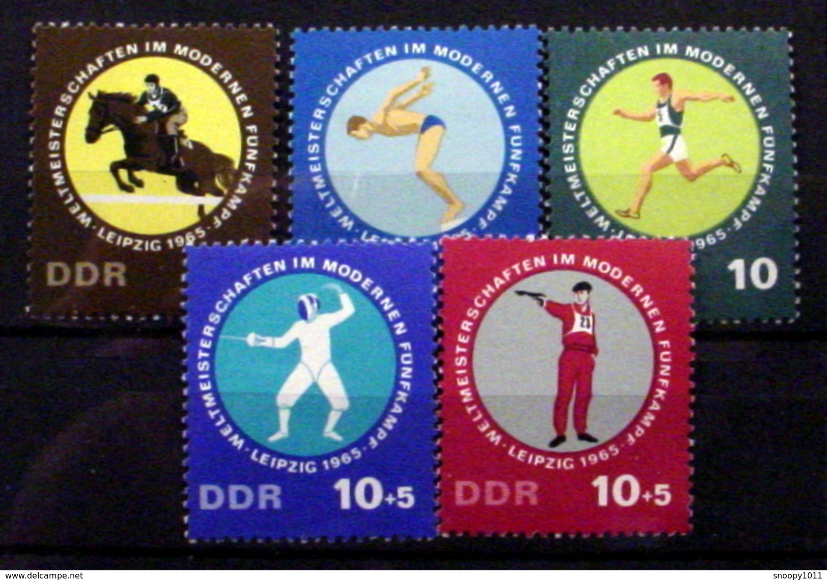 GERMAN DEMOCRATIC REPUBLIC # 789-791+B135-B136.  International Pentathlon Championships.  MNH (**) - Unused Stamps