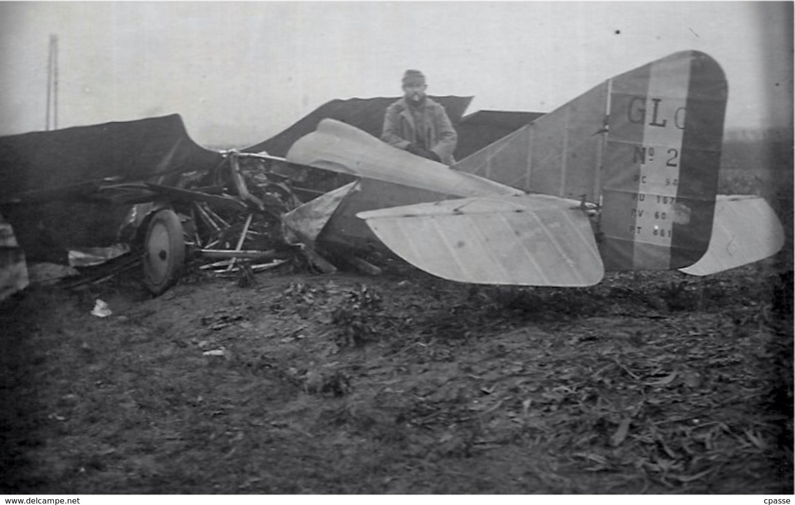 CPA CARTE-PHOTO AVIATION Militaire - Accident D'Avion "Lieutenant Maulde - Vrille De ... ?" - Ongevalen