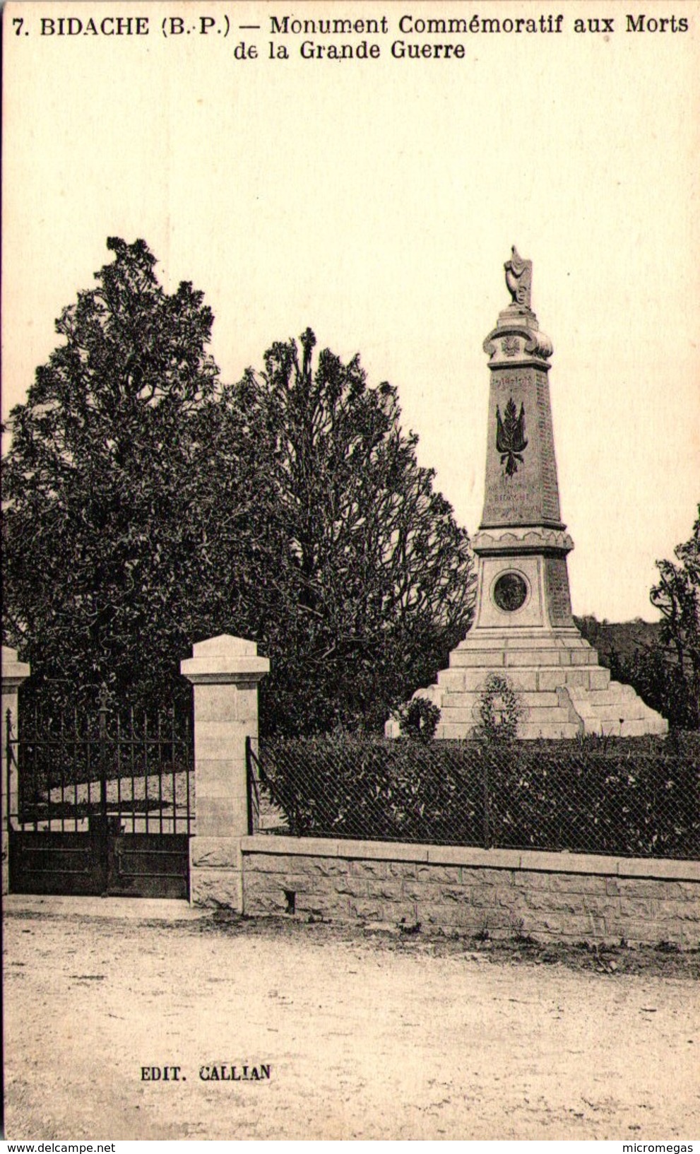 BIDACHE - Monument Commémoratif Aux Mortrs De La Grande Guerre - Bidache