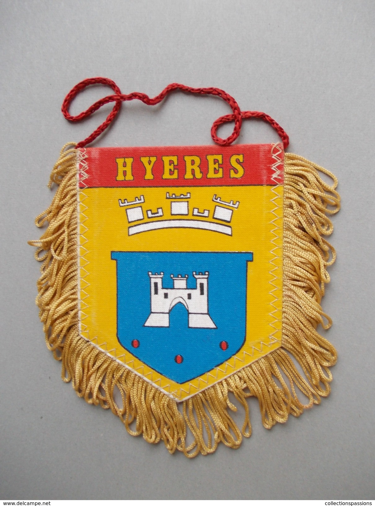 - FANION: B.A.N Hyères - - Drapeaux