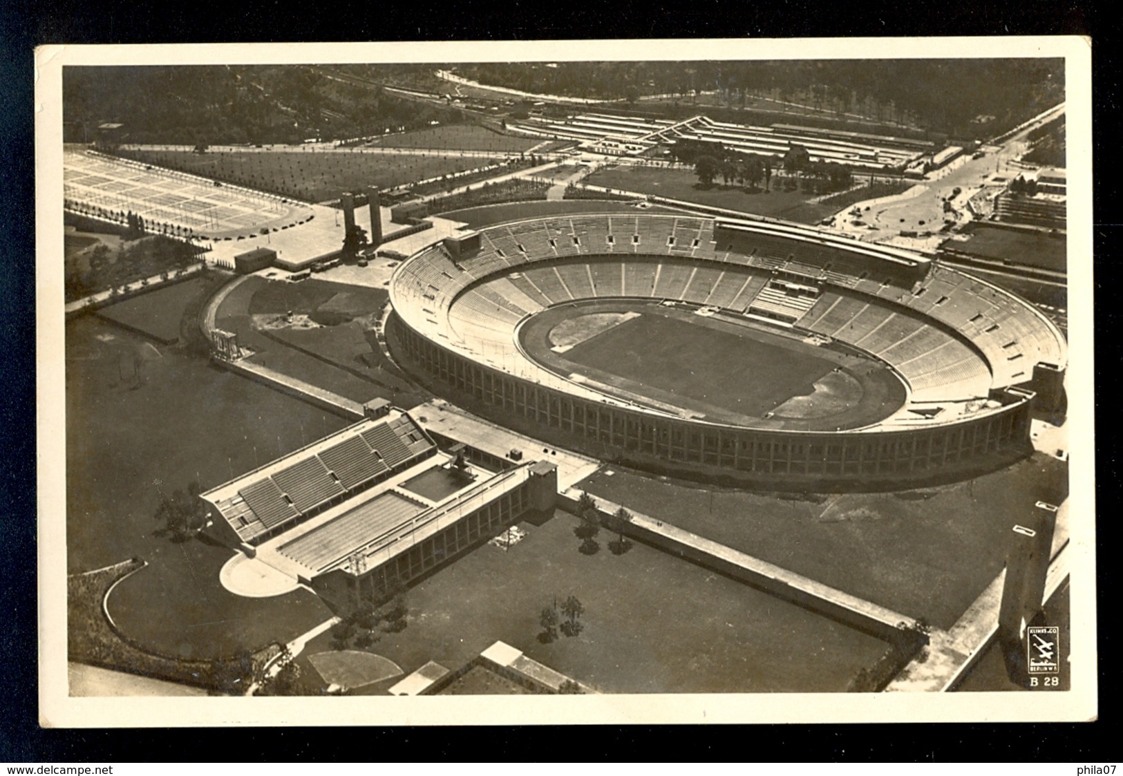 Reichssportfeld Olympia-Stadion / Postcard Not Circulated, 2 Scans - Olympic Games