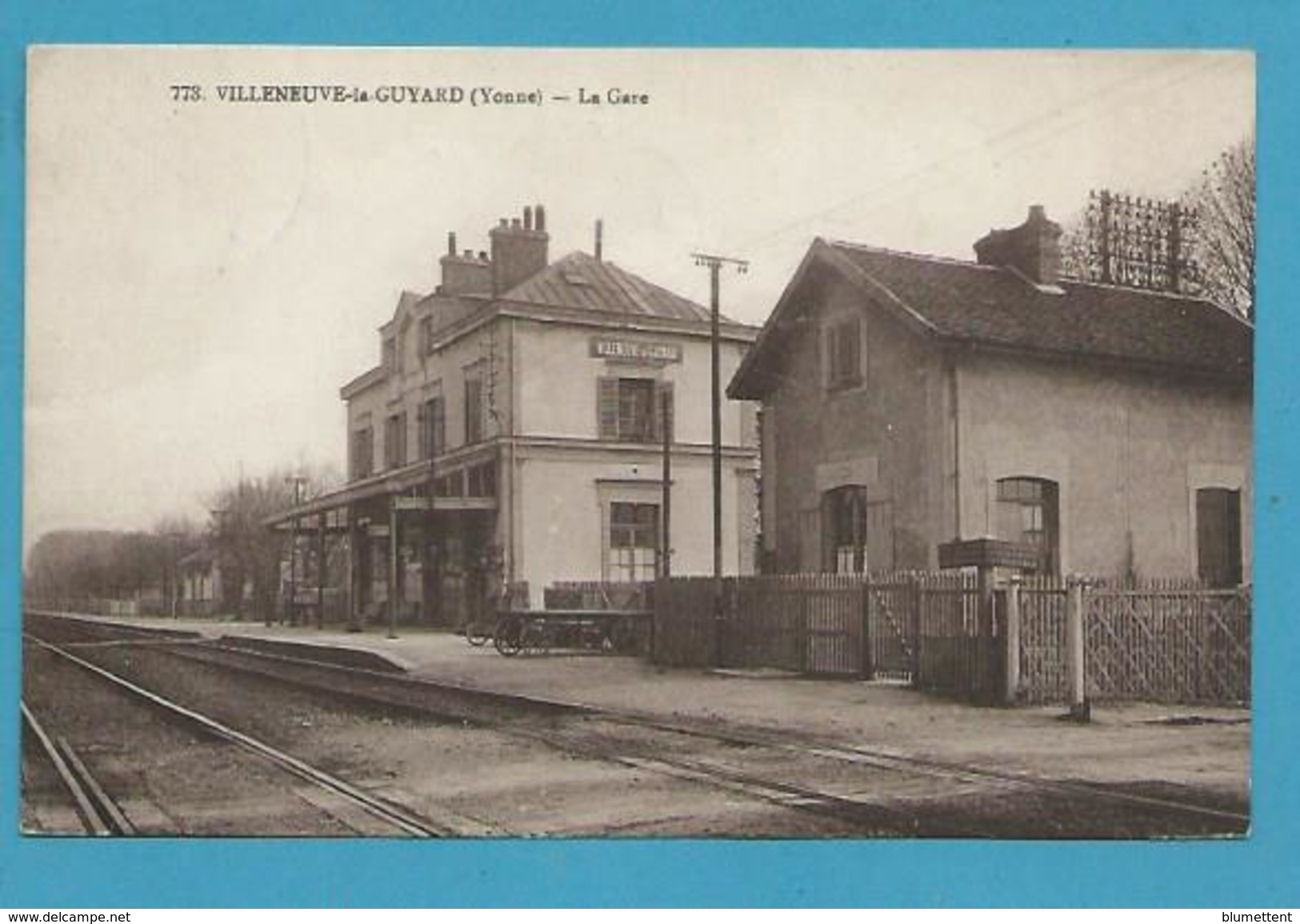 CPSM 773 - Chemin De Fer La Gare VILLENEUVE-LA-GUYARD 89 - Villeneuve-la-Guyard