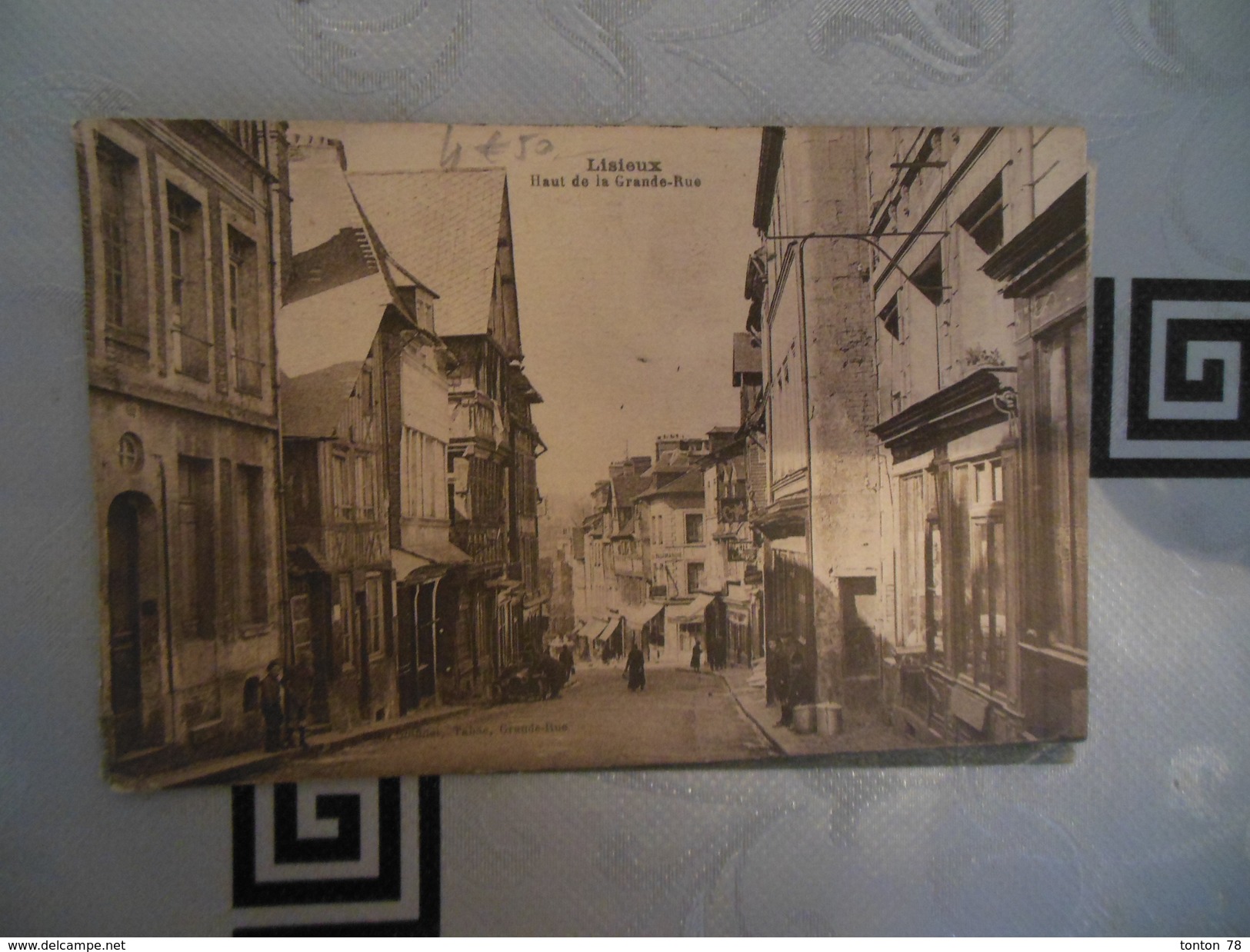 LISIEUX  -  HAUT DE LA GRANDE RUE - Lisieux