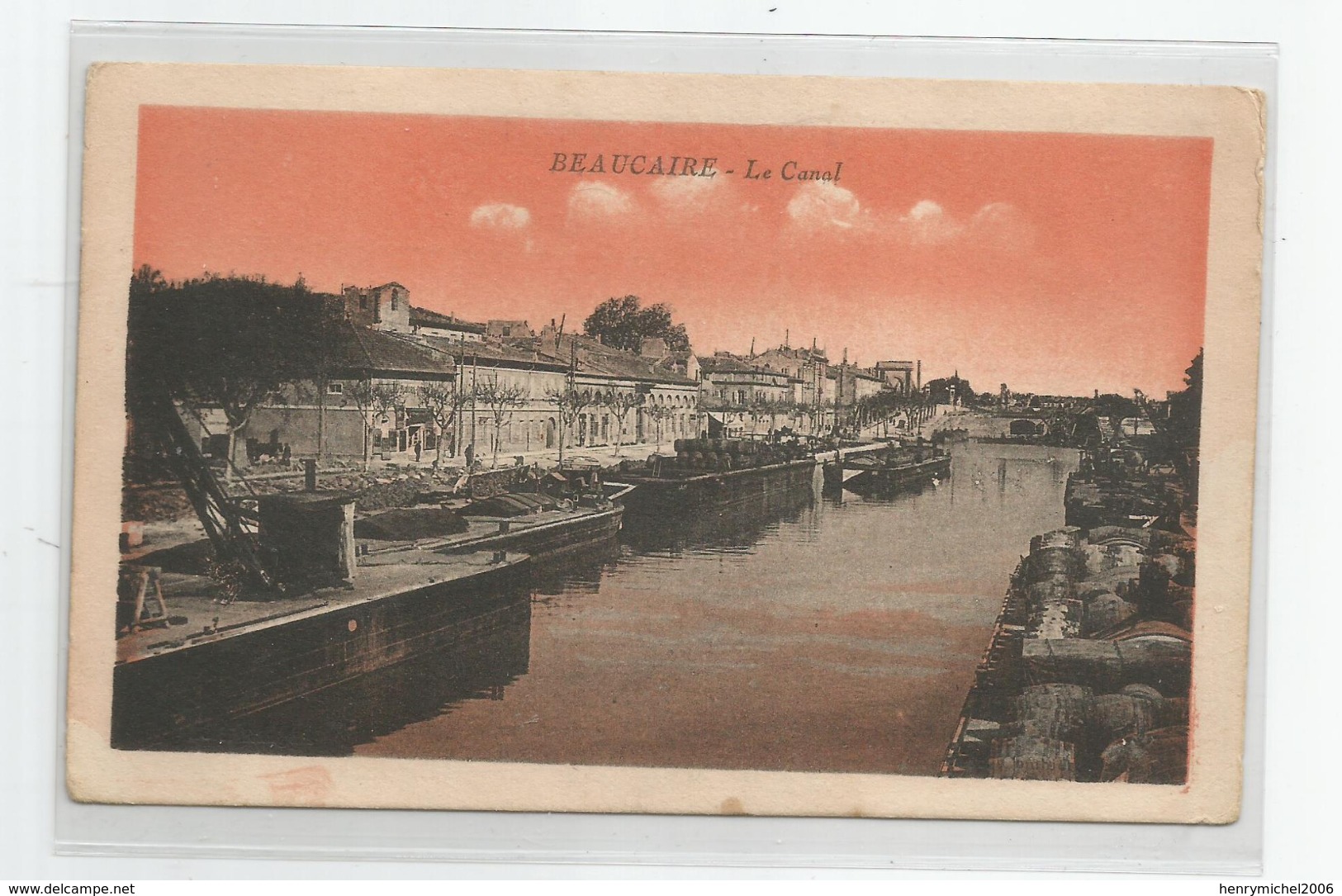 30 - Gard - Beaucaire Le Canal - Beaucaire