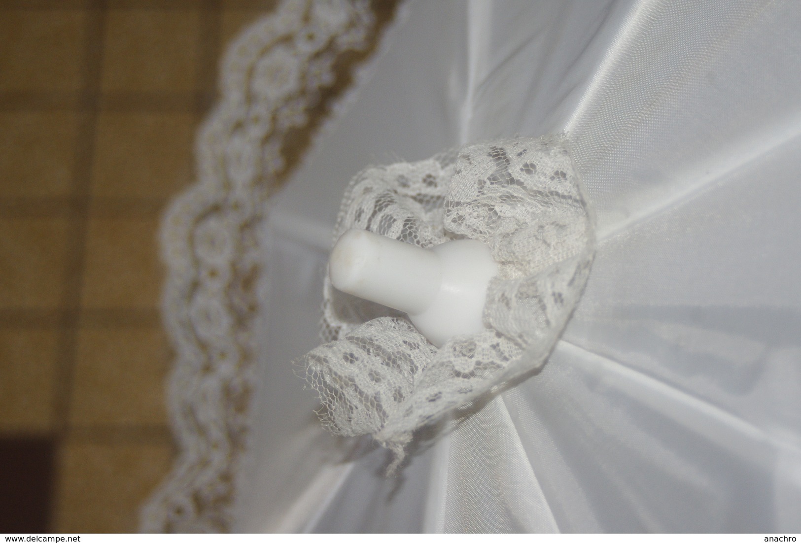 PARAPLUIE OMBRELLE ENFANT BLANC à DENTELLE - Sombrillas & Paraguas