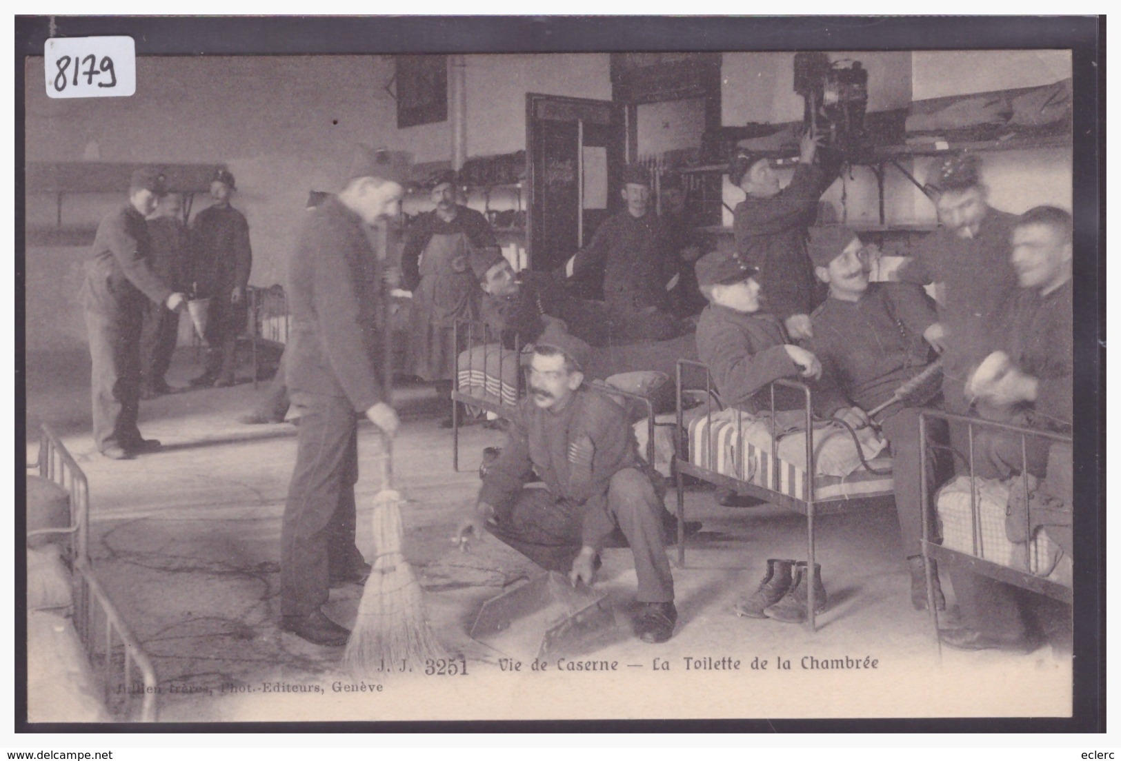 ARMEE SUISSE - TOILETTE DE LA CHAMBREE - TB - Cham