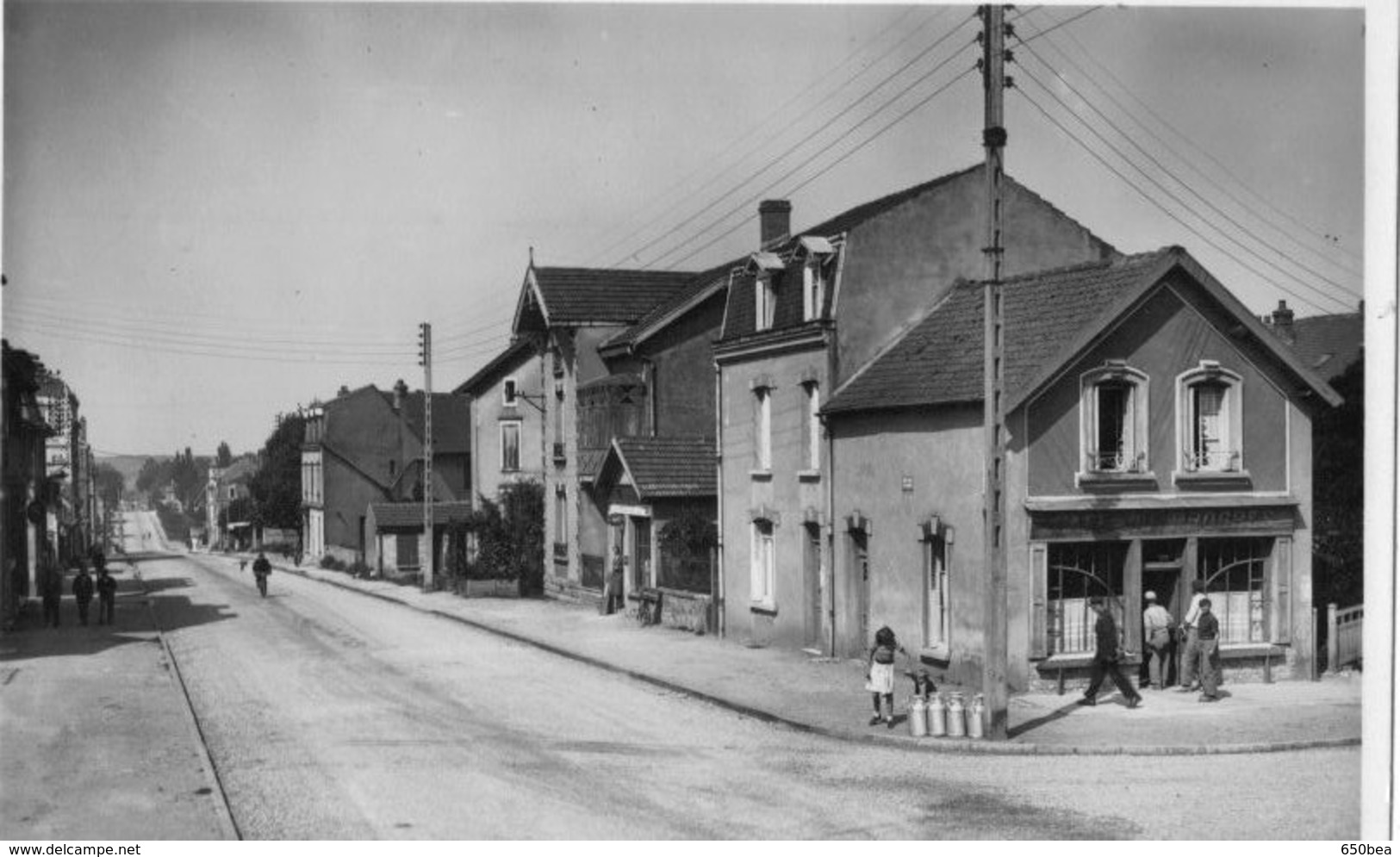 Jarny.Rue De Verdun.Café Du Progrès.animée - Jarny