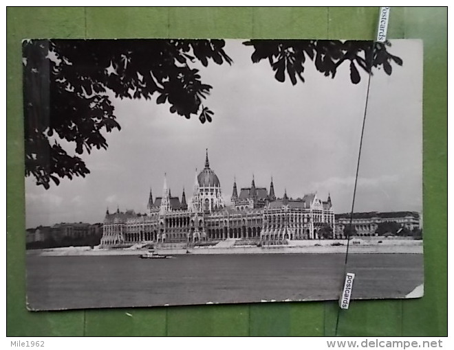 17 postcard BUDAPEST HUNGARY - KOV 1047