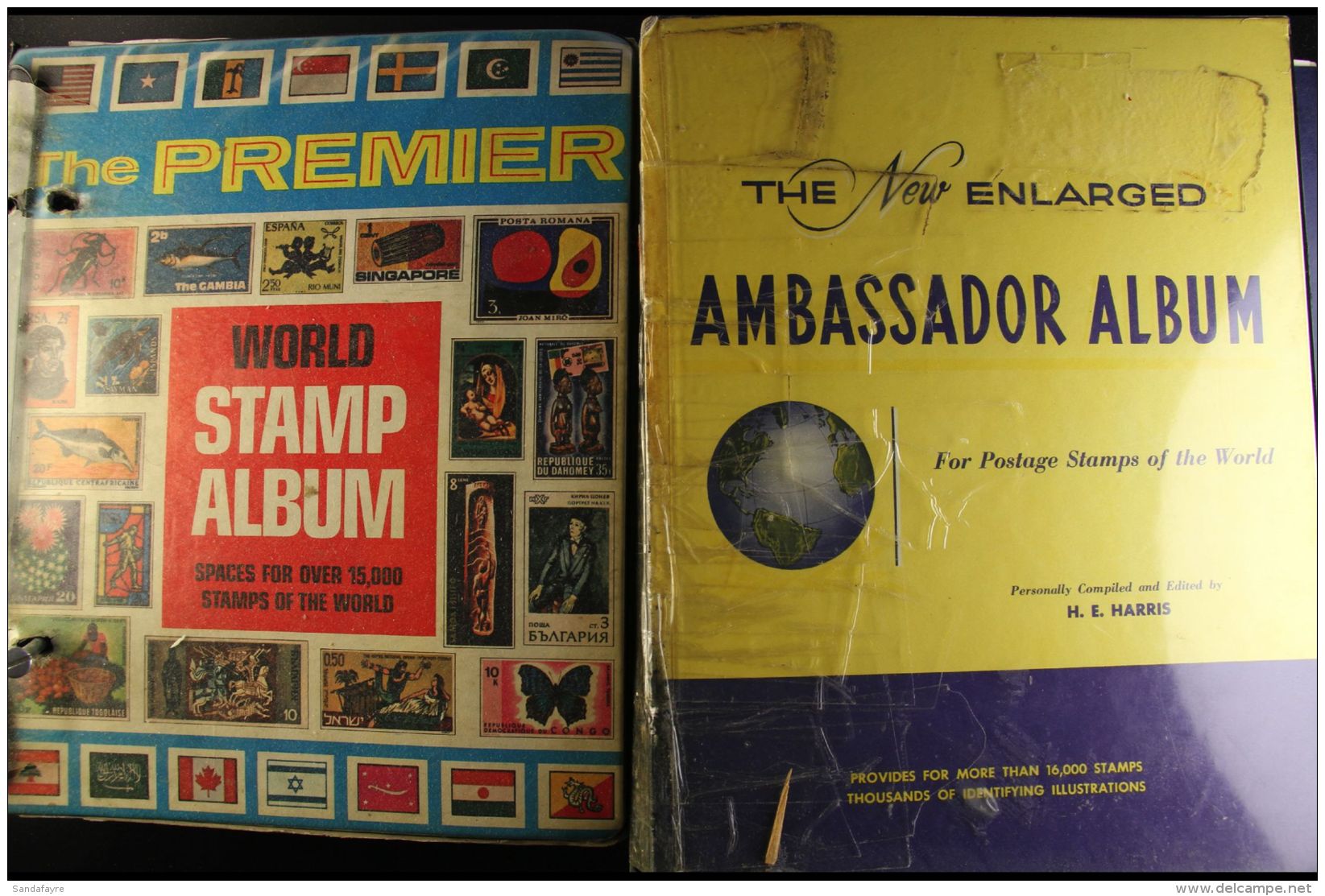 WORLDWIDE COLLECTIONS IN THREE LARGE ALBUMS Including Well Filled "New Ambassador" And "The Premier" Albums. All... - Altri & Non Classificati