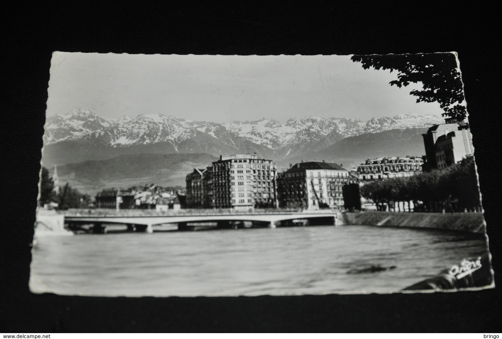 360- Grenoble, NouveauPont - Grenoble