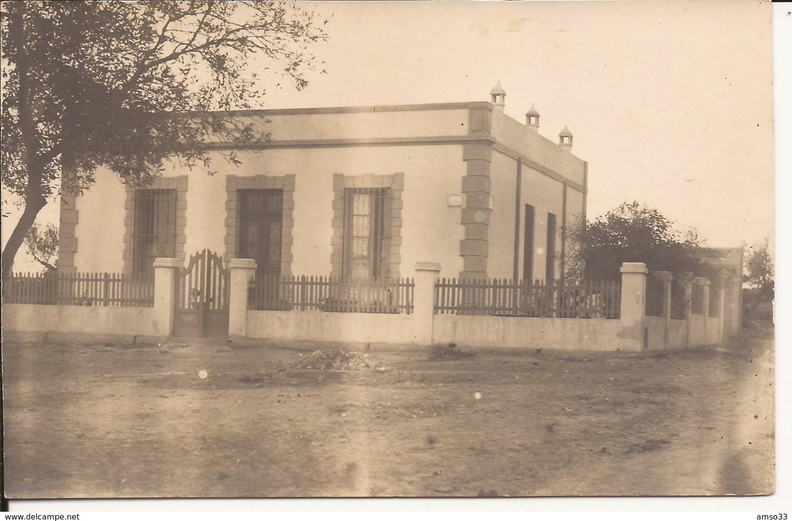 9288. CPA PHOTO TUNISIE. LA VILLA "BLANCHE" A SOUSSE - Tunisie