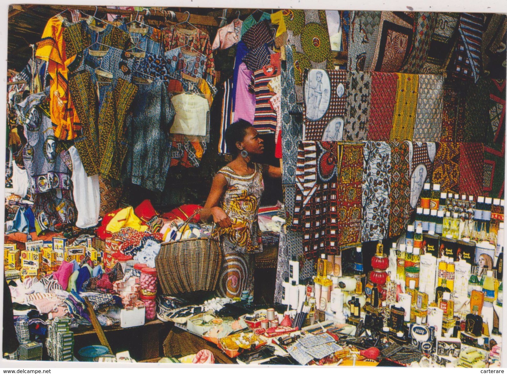 AFRIQUE De L´ouest,AFRICA,AFRIKA,SENEGAL,ile De Gorée,tissus,parfum,commerce - Senegal