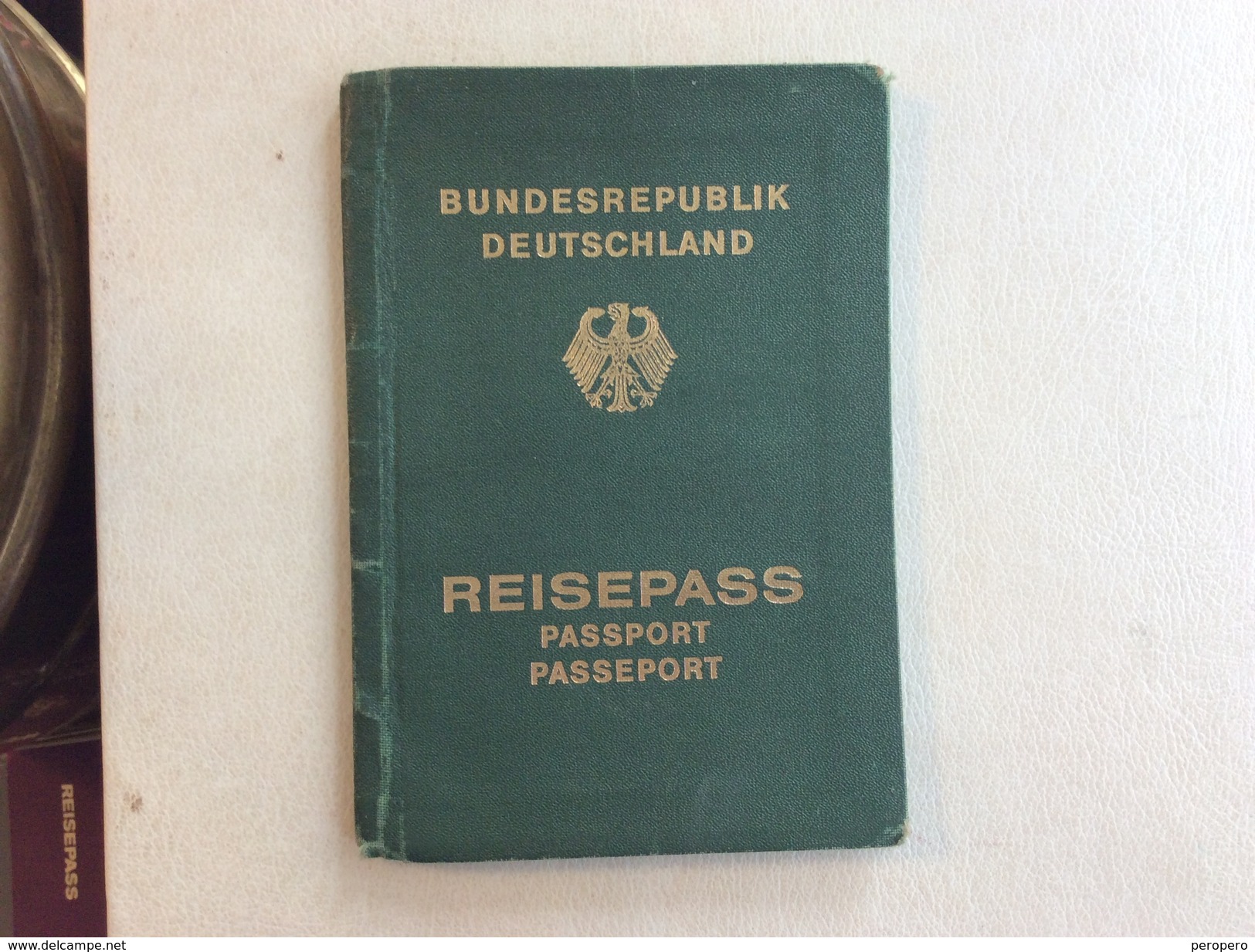 PASSPORT   REISEPASS  PASSAPORTO    BUNDESREPUBLIK  GERMANY - Historische Dokumente