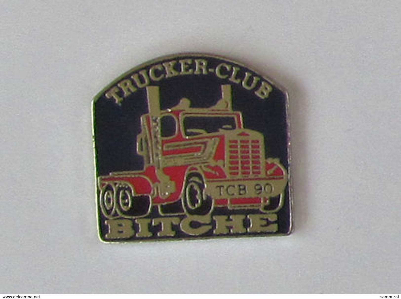 Pin's CAMION - TRUCKER CLUB BITCHE - Trasporti