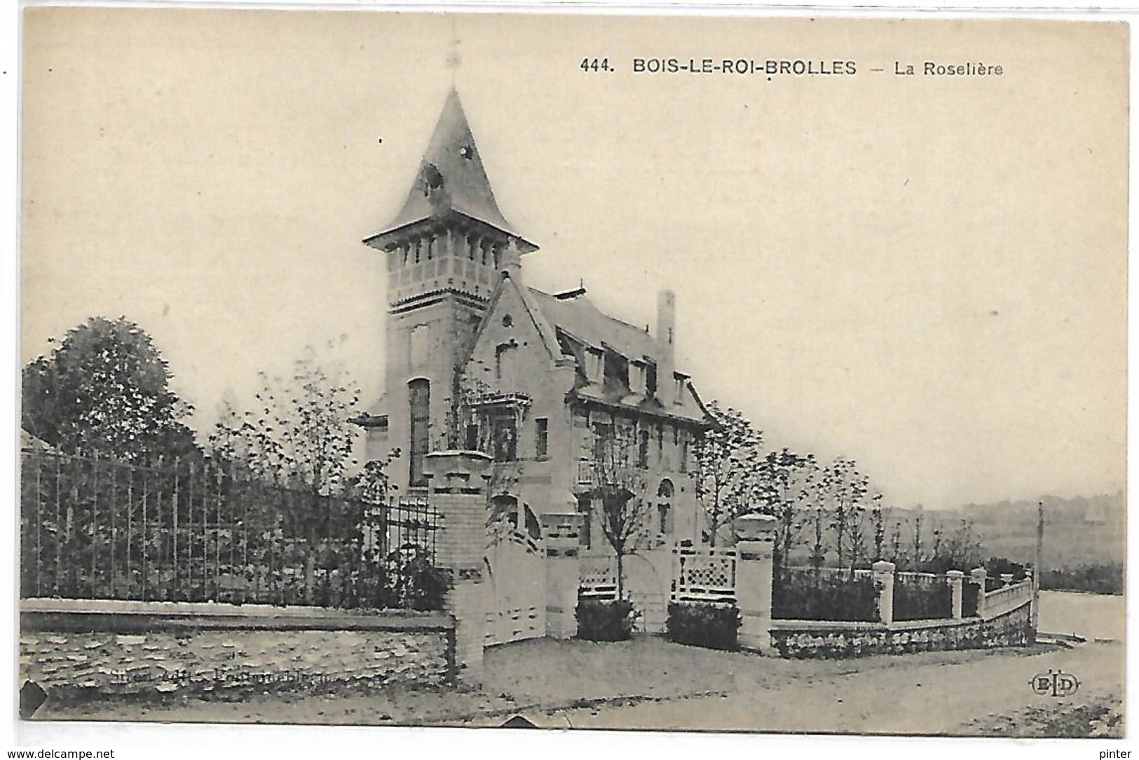 BOIS LE ROI - BROLLES - La Roselière - Bois Le Roi