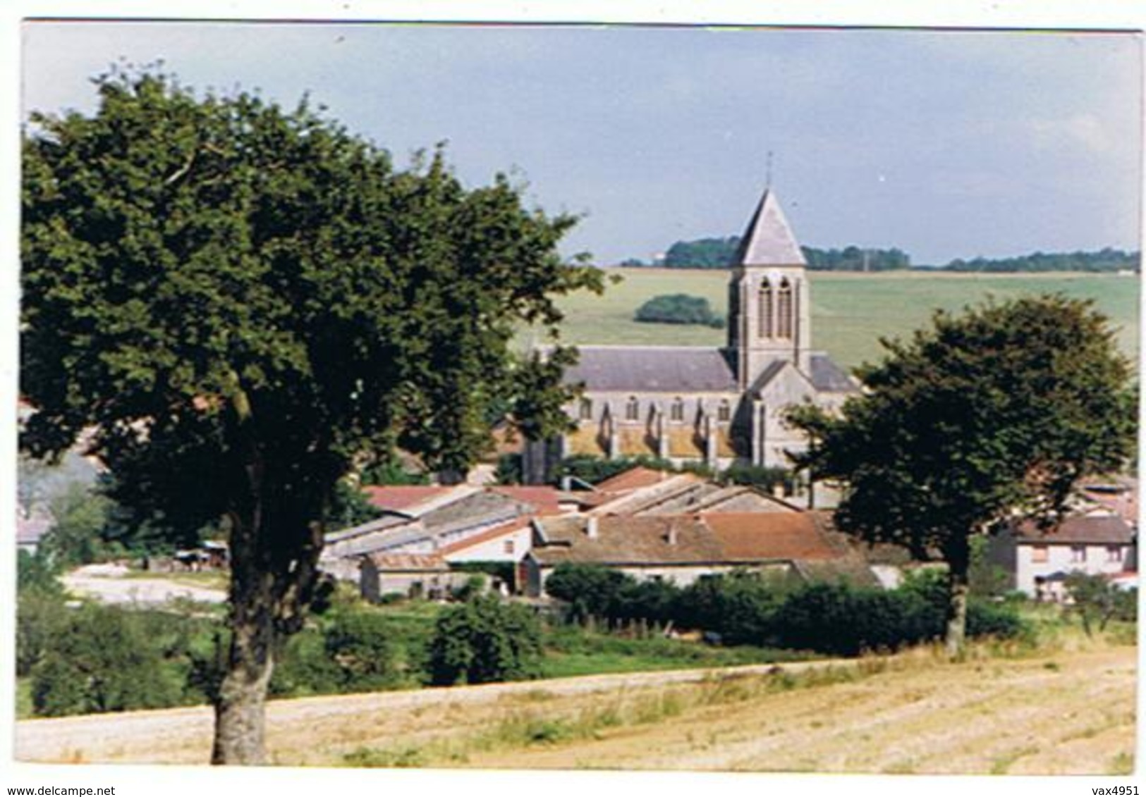 BLECOURT  EGLISE GOTHIQUE  DU XIII SIECLE   **** RARE   A SAISIR **** - Autres & Non Classés