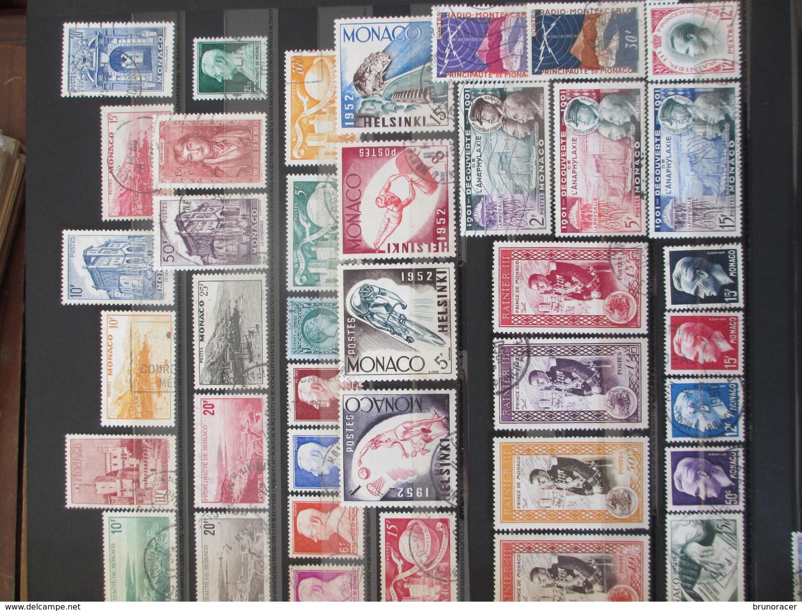 COLLECTION TIMBRES D'EUROPE DONT FRANCE DANS 3 CLASSEURS A VOIR 72 SCANS