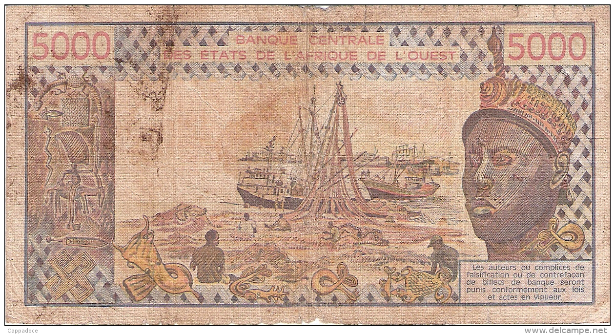 ETATS D'AFRIQUE De L'OUEST - COTE D'IVOIRE   5000 Francs   1985   Sign.19   P. 108An - Côte D'Ivoire
