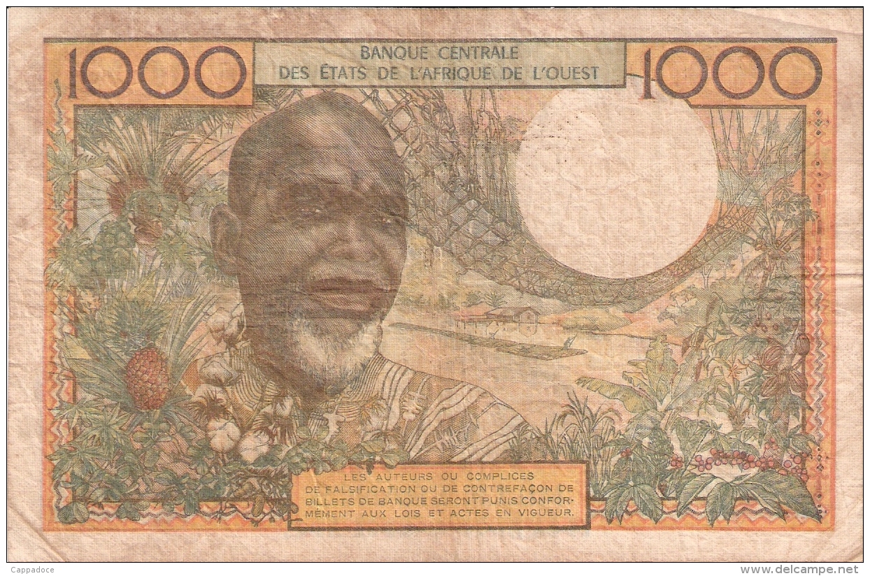 ETATS D'AFRIQUE De L'OUEST - COTE D'IVOIRE    1000 Francs   1959-65; ND   Sign.9   P. 103Aj - Côte D'Ivoire