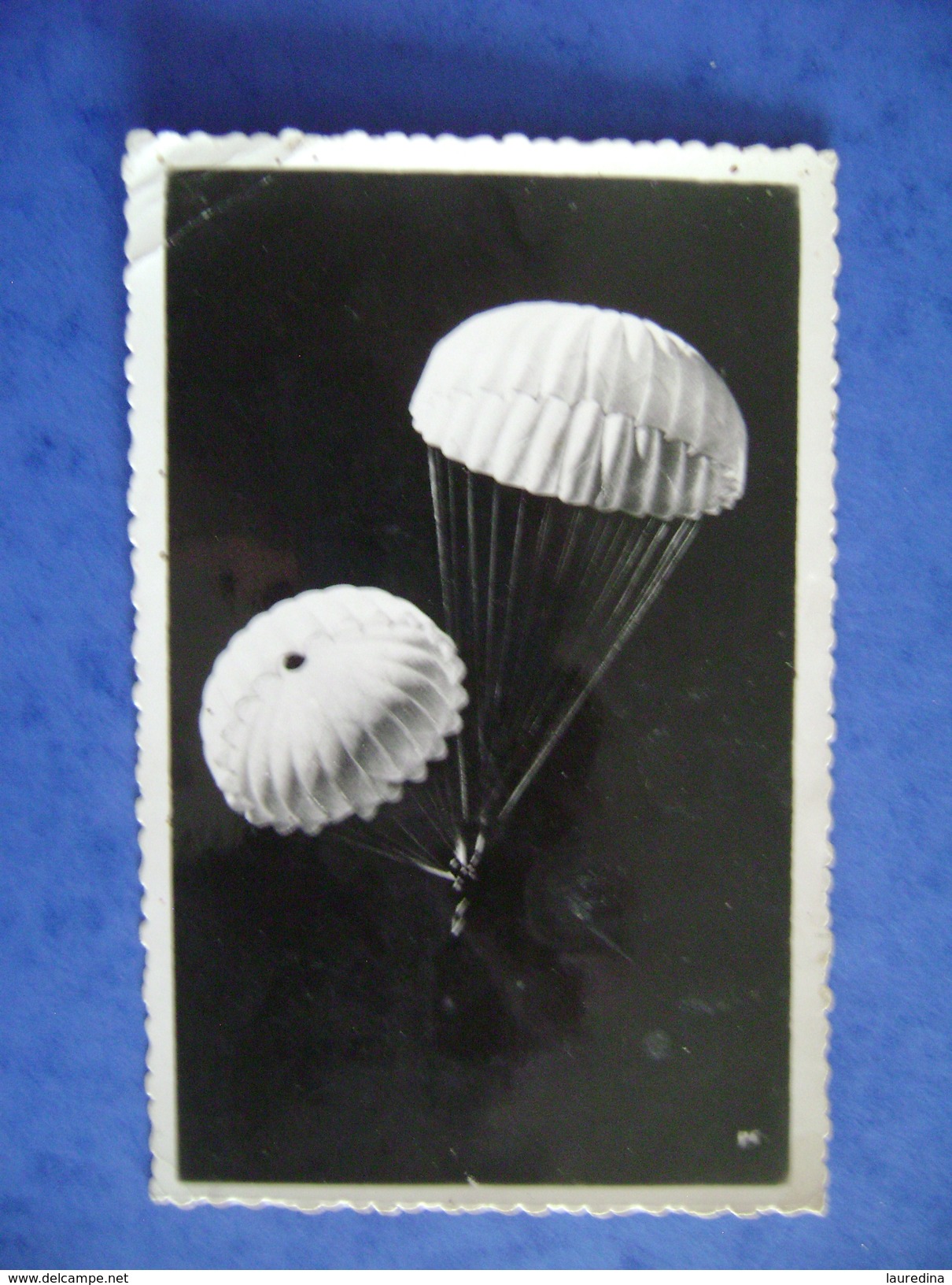 CPSM SPORT - PARACHUTISME - ECRITE EN 1927 - Fallschirmspringen