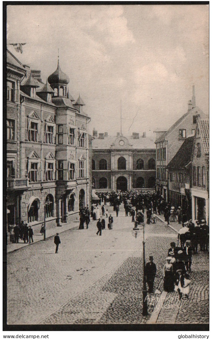 DC2852 - AALBORG - NYTORV - STREET SCENE - Danemark