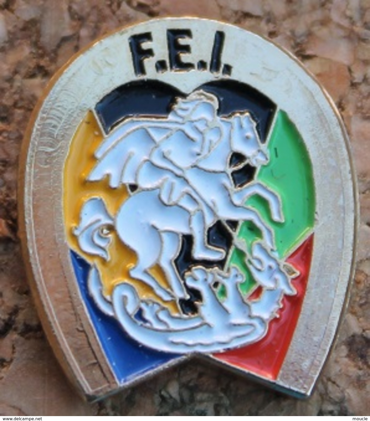 SPORT EQUESTRE - HIPPISME- FEDERATION EQUESTRE INTERNATIONAL - F.E.I. - FER A CHEVAL -      (14) - Sonstige & Ohne Zuordnung