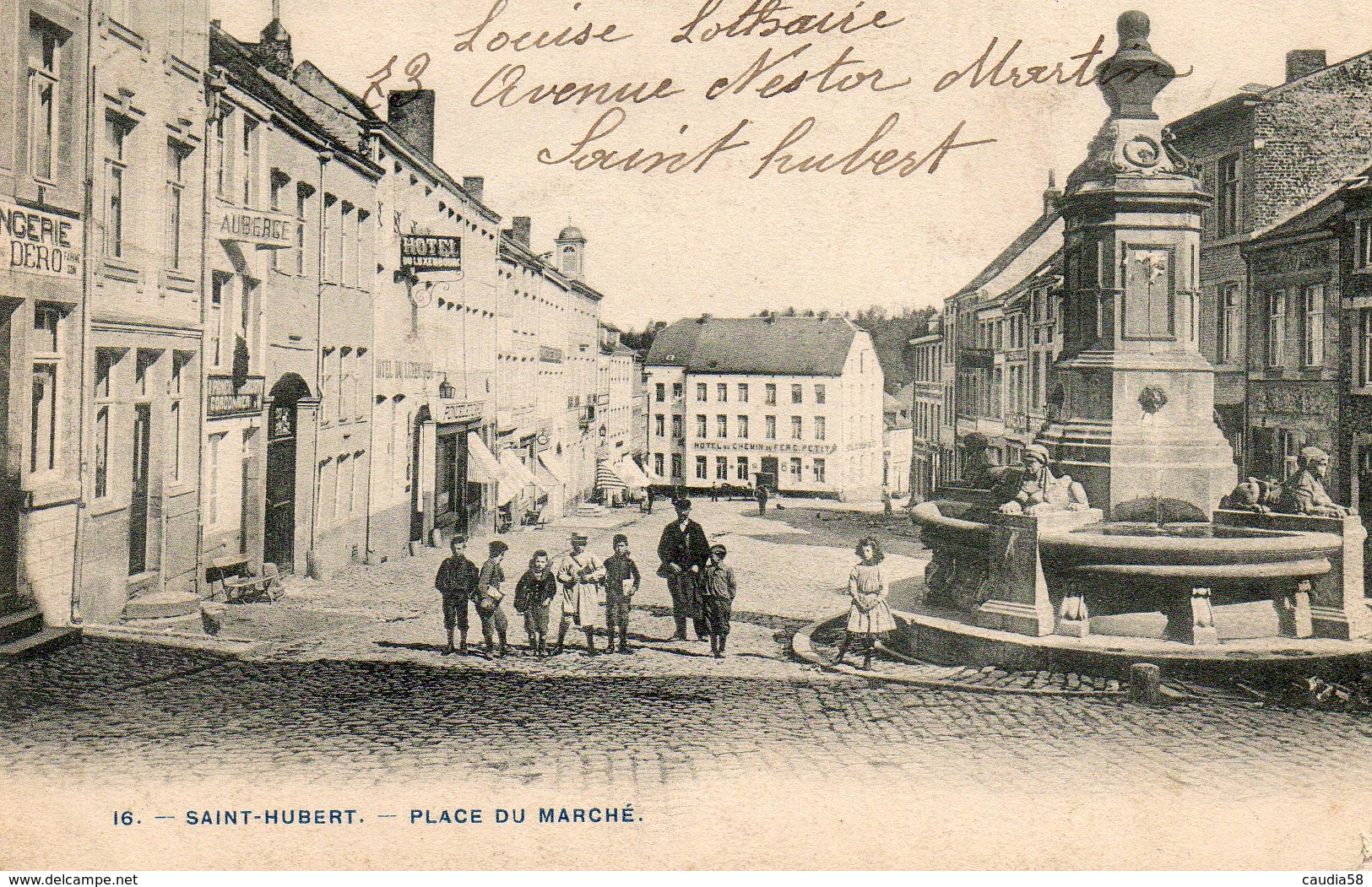 Saint-Hubert, Place Du Marché. - Saint-Hubert