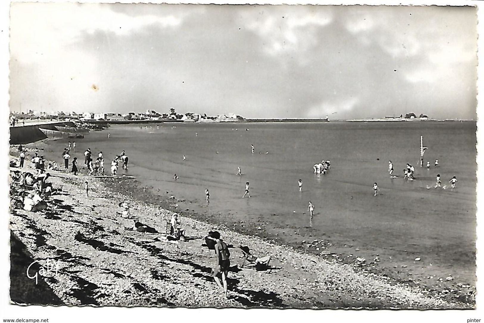 SAINT VAAST LA HOUGUE - La Plage - Saint Vaast La Hougue