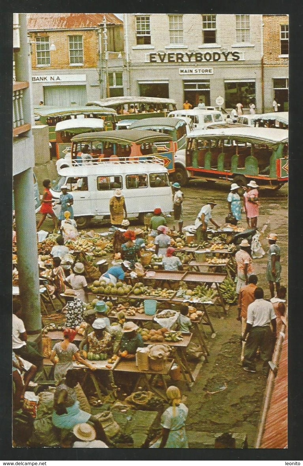 GRENADA West Indes Main Square And Market Place Nederlandse Antillen 1980 - Grenada