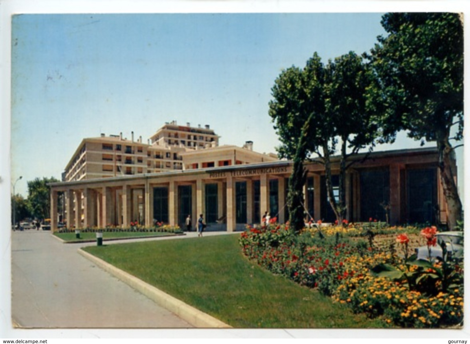 Aix En Provence La Cité Du Roy René : La Nouvelle Poste (et Télécommunications) N°2157 Ed De France) - Aix En Provence