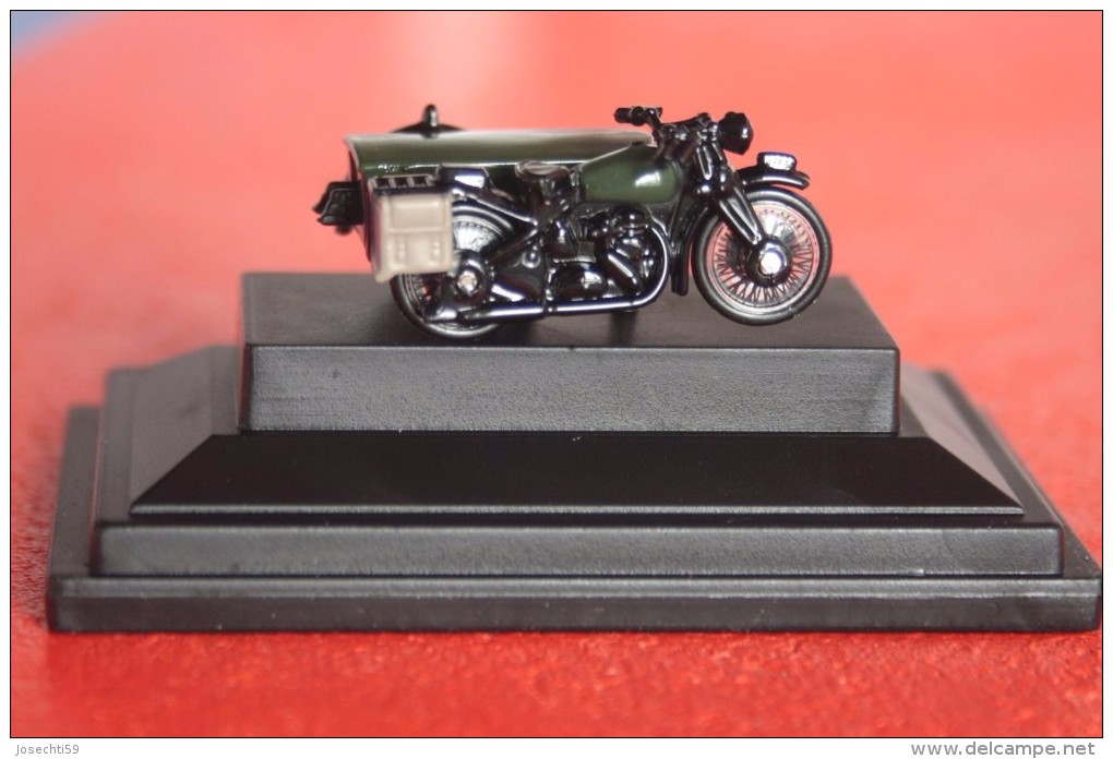 Moto Post Office Telephones BSA Motocycle Side Car Oxford 1/76 - Echelle 1:76