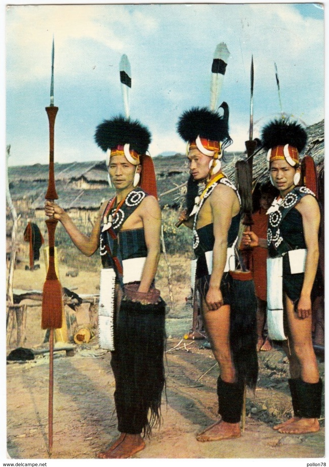 COSTUMI - TRE GUERRIERI NAGA - TRES GUERREROS NAGAS - THREE NAGA WATTIORS - 1971 - Vedi Retro - Vestuarios