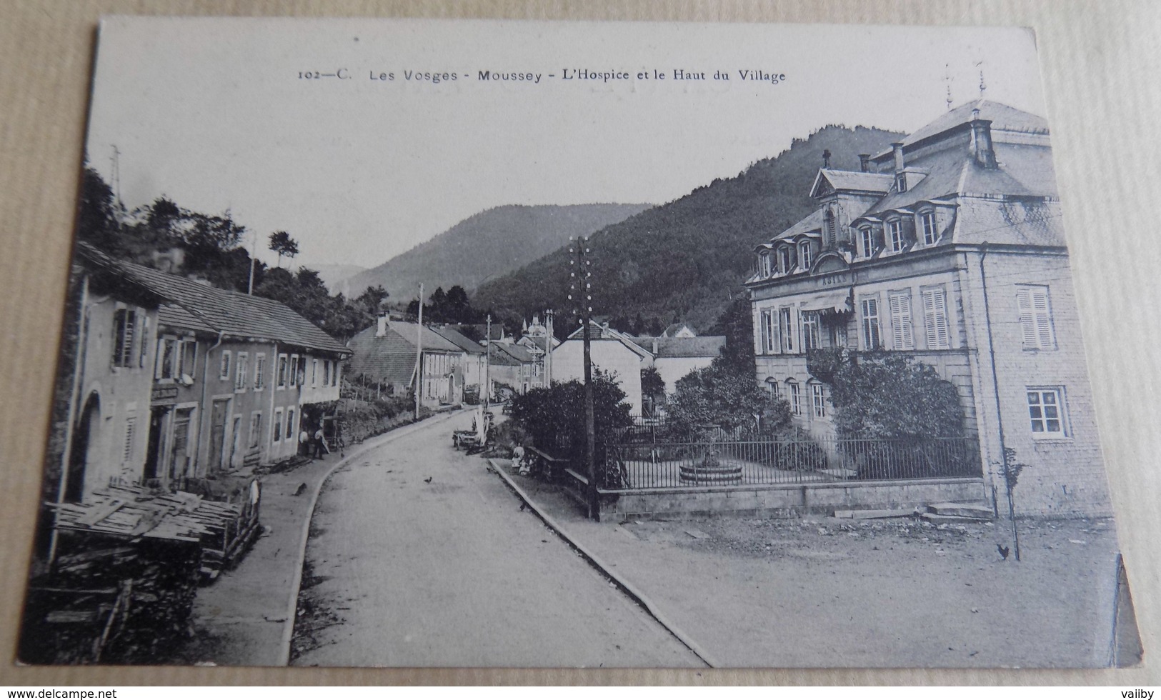 Moussey - L'hospice Et Le Haut Village - Moussey