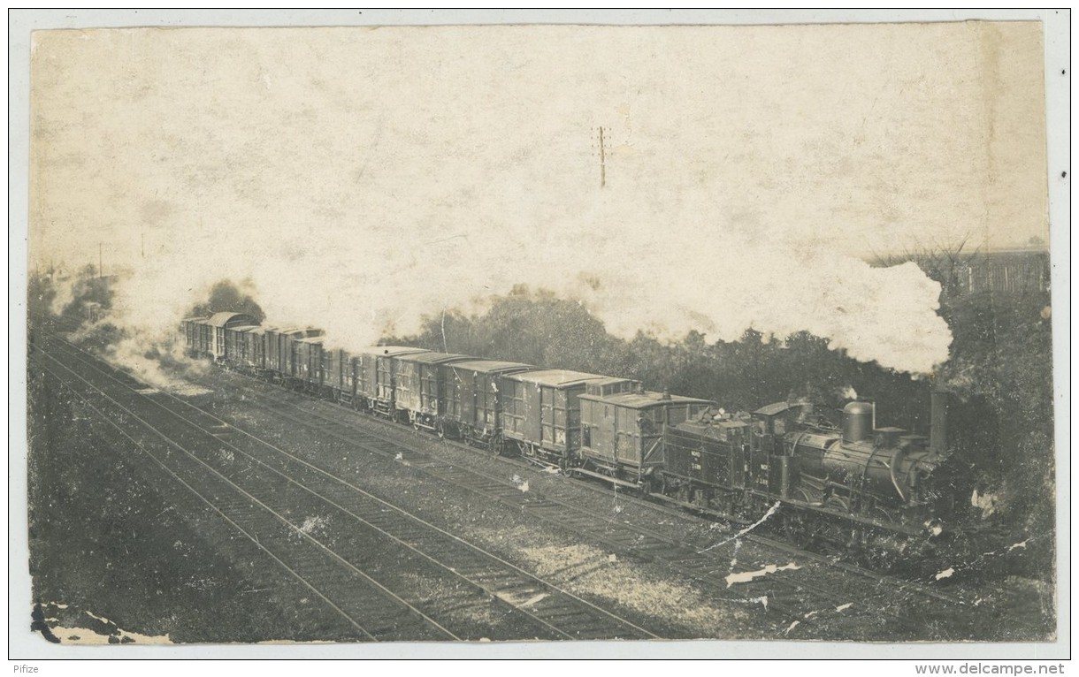 Train. Locomotive Nord 3.689. Voir état. - Trains