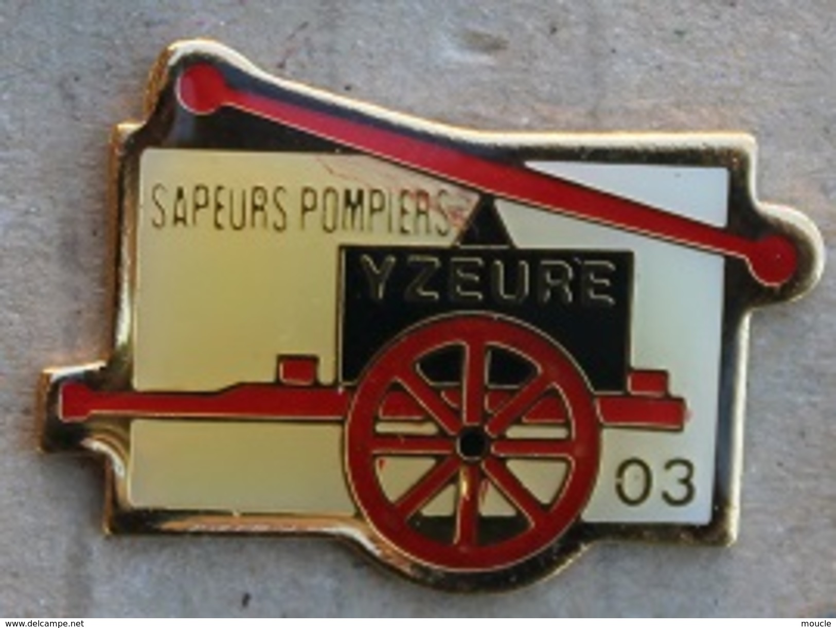 SAPEURS POMPIERS - YZEURE 03  - POMPE  -     (15) - Bomberos