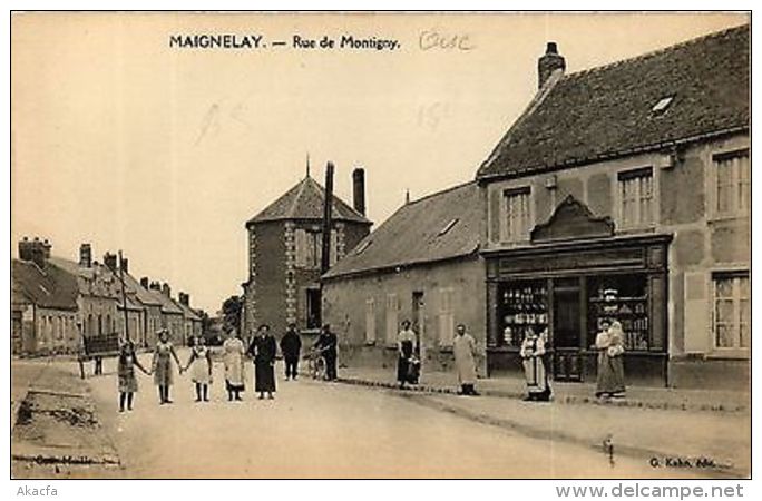 CPA Maignelay - Rue De Montigny (259738) - Autres & Non Classés