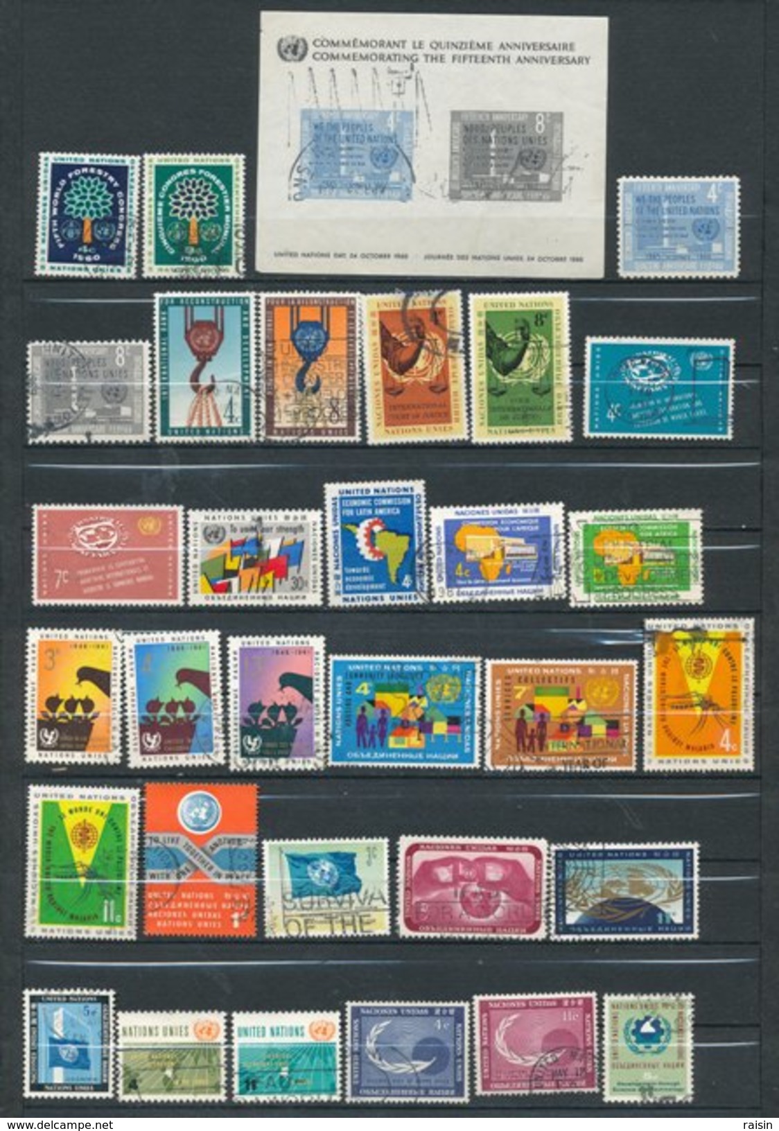 ONU New York Petite Collection Lot De Plus De 600 Timbres Différents - Collections, Lots & Séries