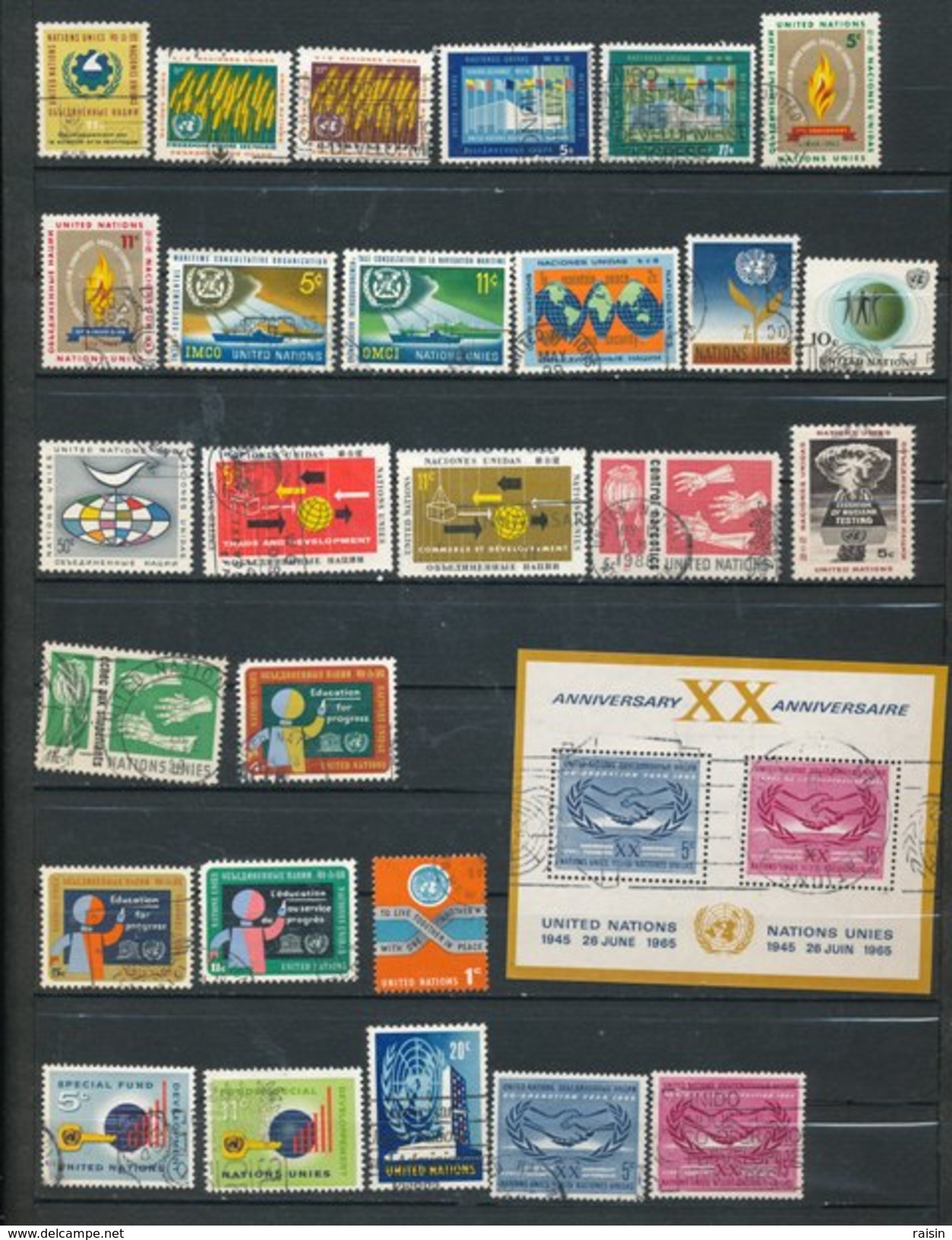 ONU New York Petite Collection Lot De Plus De 600 Timbres Différents - Collections, Lots & Séries