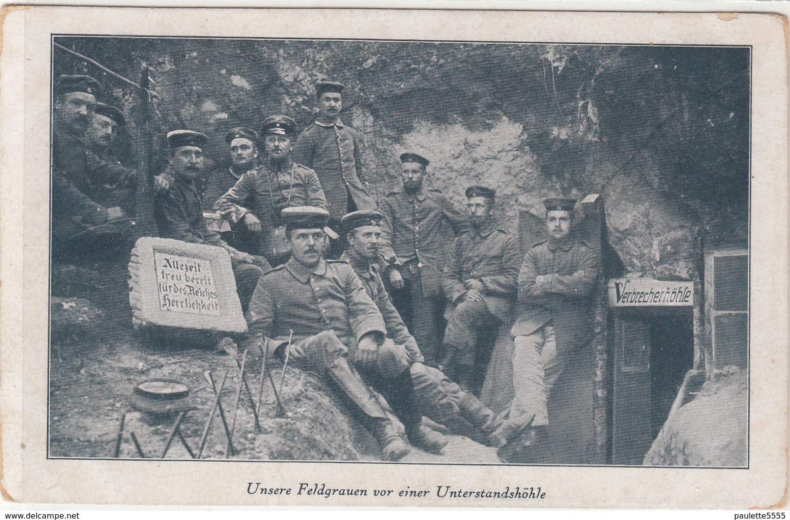 CP Allemande-Soldats Allemand Près De Leur Leur Abri (Guerre 14-18) - War 1914-18