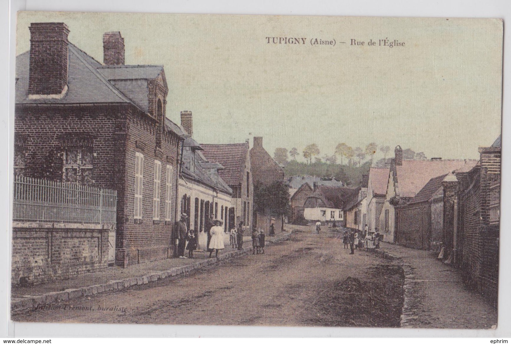 TUPIGNY (Aisne) - Rue De L'Eglise - Cpa Toilée Colorisée - Sonstige & Ohne Zuordnung