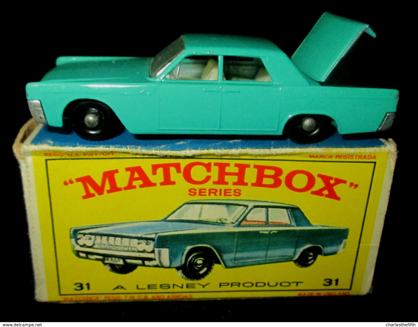 LESNEY - MATCHBOX *** NR 31 LINCOLN CONTINENTAL -  ORIGINAL BOX - VOITURE CONDITION A - EN BOITE ORIGINALE *** 1964 ! - Oud Speelgoed