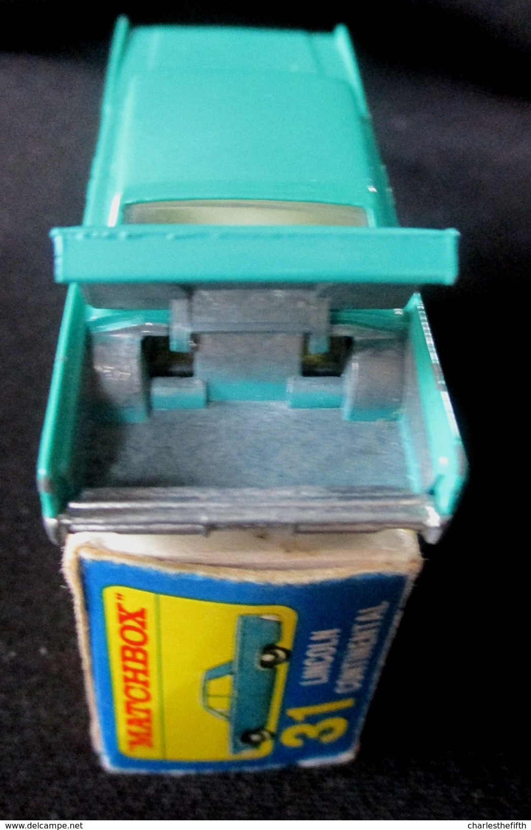 LESNEY - MATCHBOX *** NR 31 LINCOLN CONTINENTAL -  ORIGINAL BOX - VOITURE CONDITION A - EN BOITE ORIGINALE *** 1964 ! - Oud Speelgoed