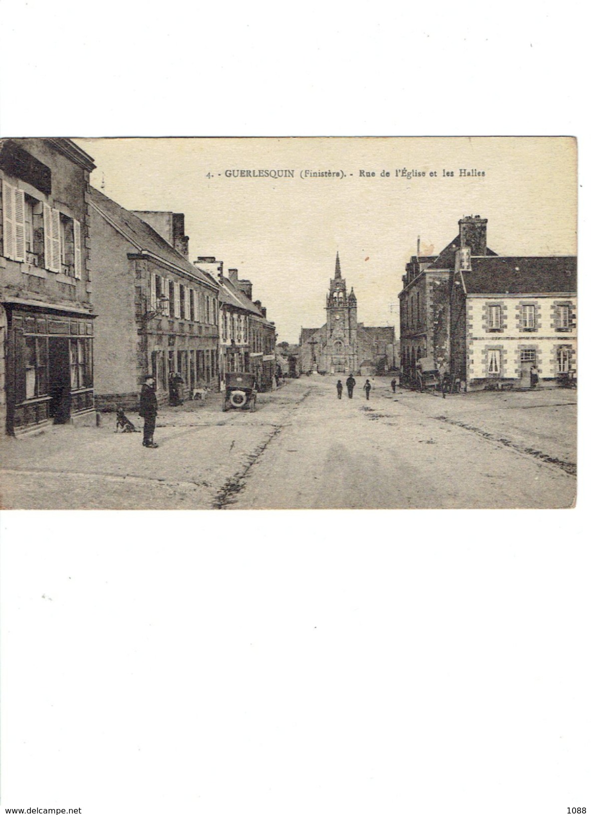 GUERLESQUIN - Rue De L'Eglise Et Les Halles - Guerlesquin