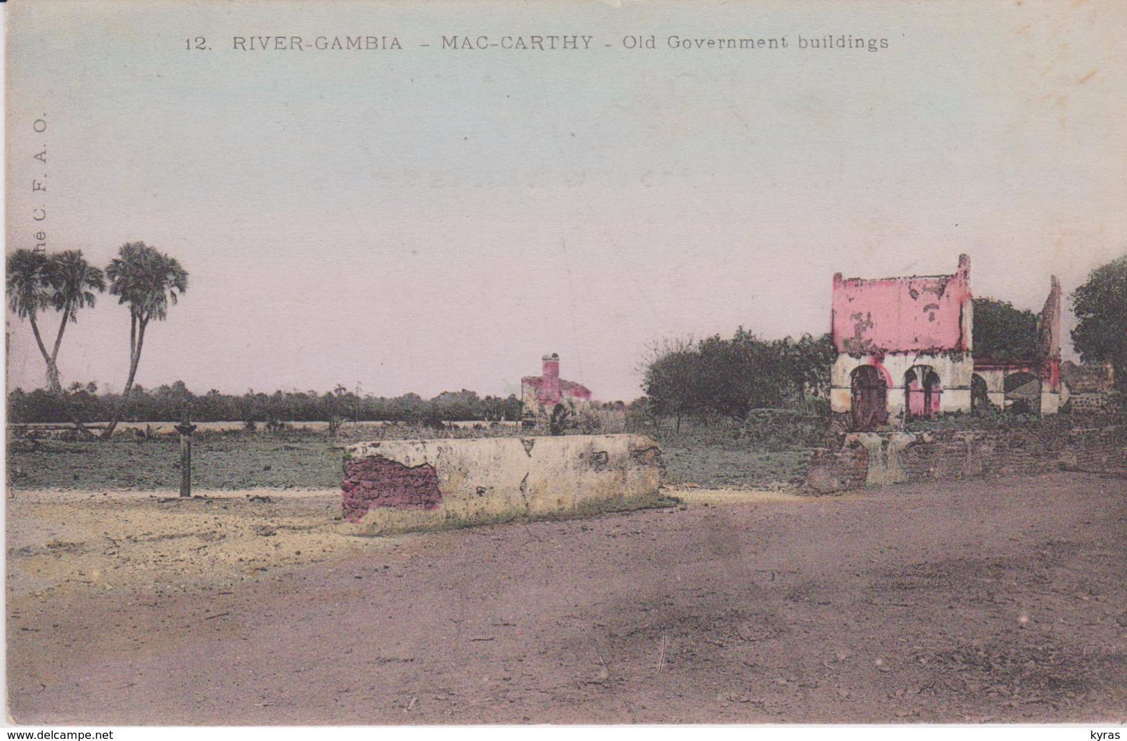 GAMBIE . RIVER GAMBIA . MAC- CARTHY . Old Government Building - Gambia