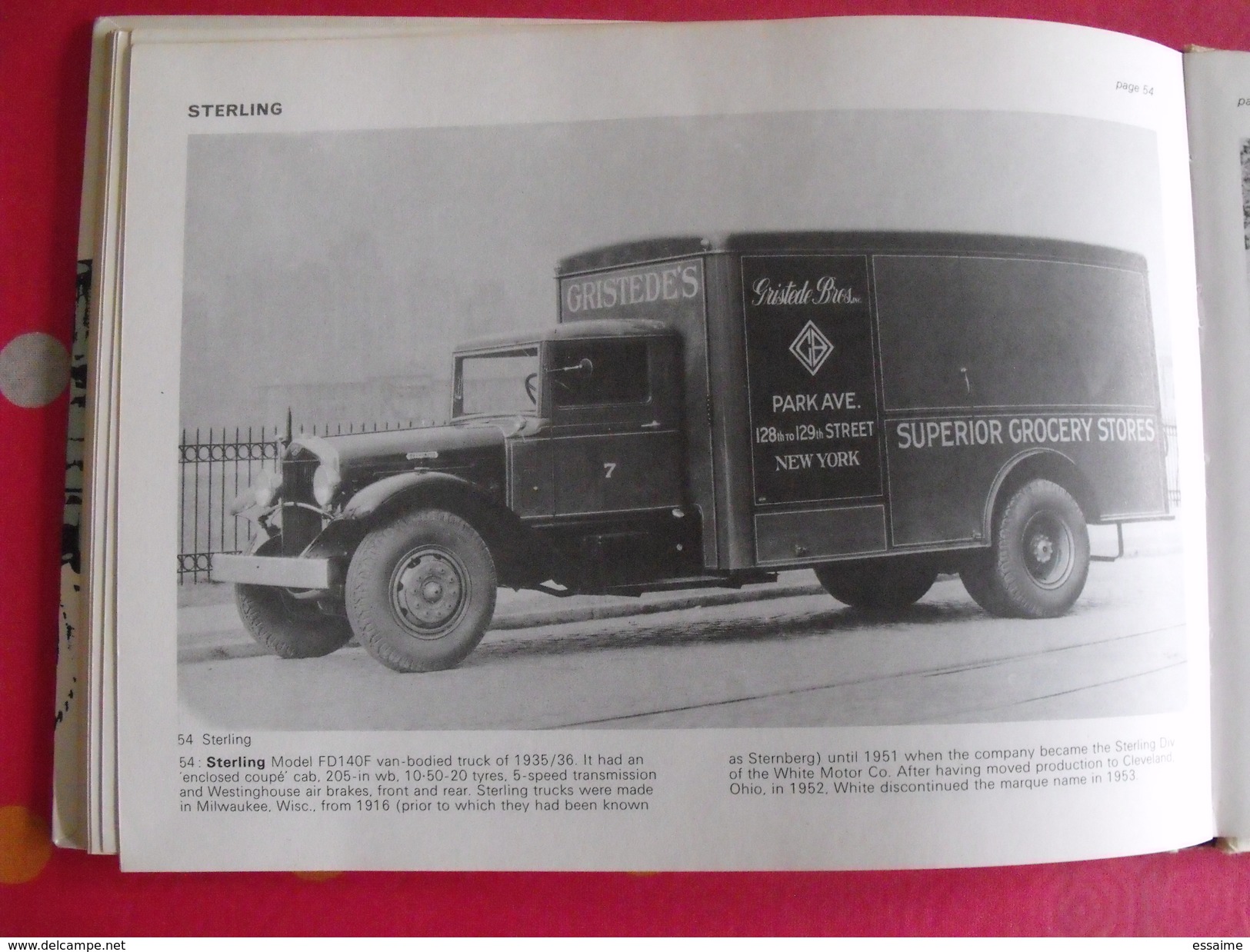 american trucks of the late thirties. 1935-1939. camions des années 1930. Warne 1975