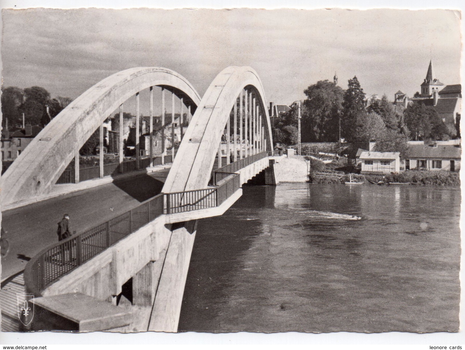 CPA.58.Decize.Le Nouveau Pont Sur La Loire.1961. 10,5 Cm X 15 Cm. - Decize