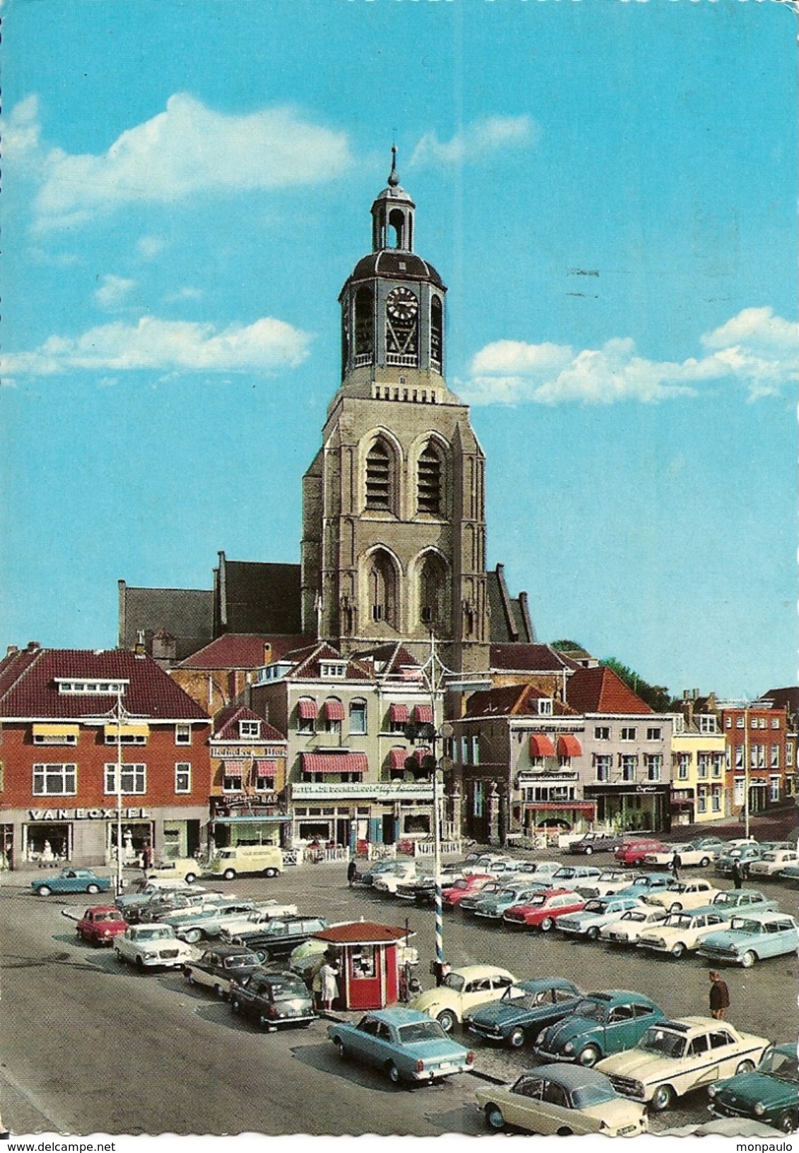 Pays-Bas. CPM. Noord-Brabant. Bergen Op Zoom. Sint Geertruidus Kerk (église, Autos Combi VW, VW, Etc...) - Bergen Op Zoom