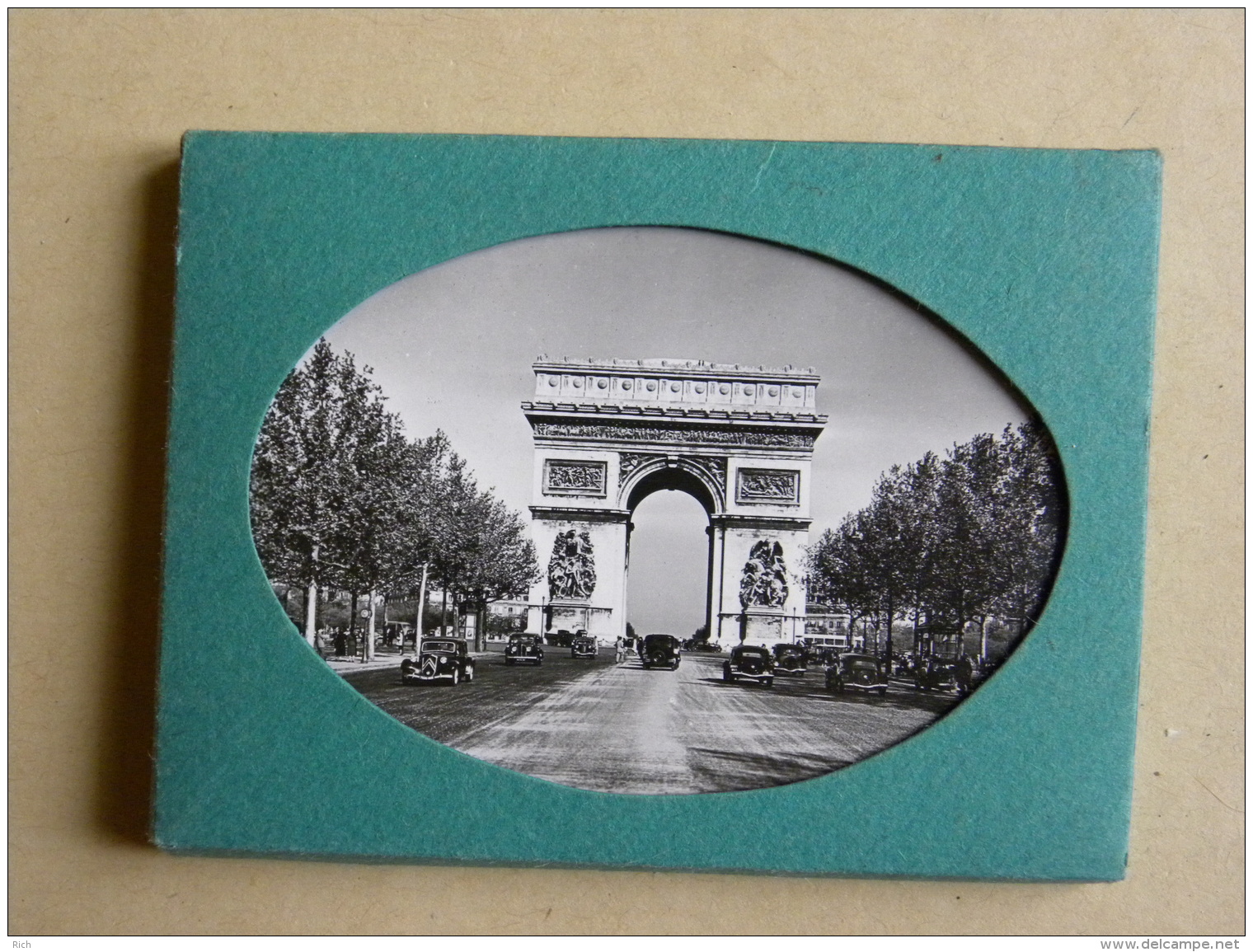 PARIS - Pochette De 20 Petites Photos - Autres & Non Classés