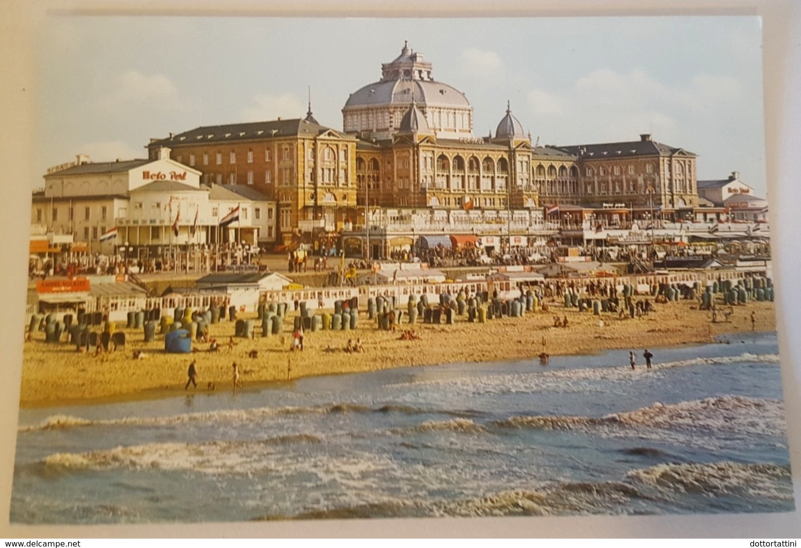 SCHEVENINGEN - Zuid-Holland - Den Haag - STRAND EN KURHAUS - Scheveningen