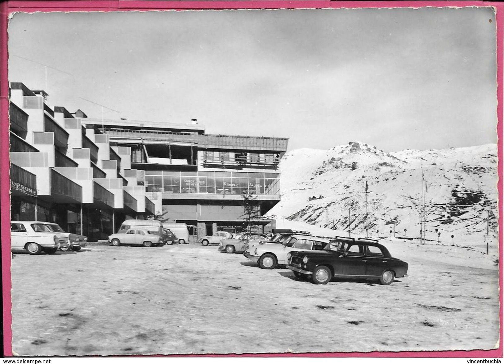 Merlette Orcieres Merlettes Centre Station Ski Avec Véhicules - Orcieres